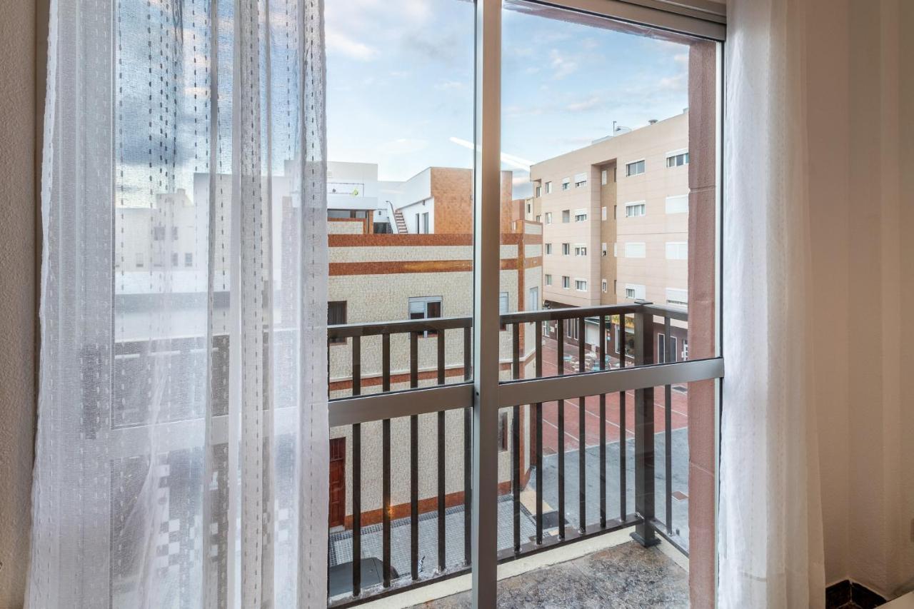Flatguest Cicer - 3Bdr + Balcony + Beach Las Palmas de Gran Canaria Exterior photo