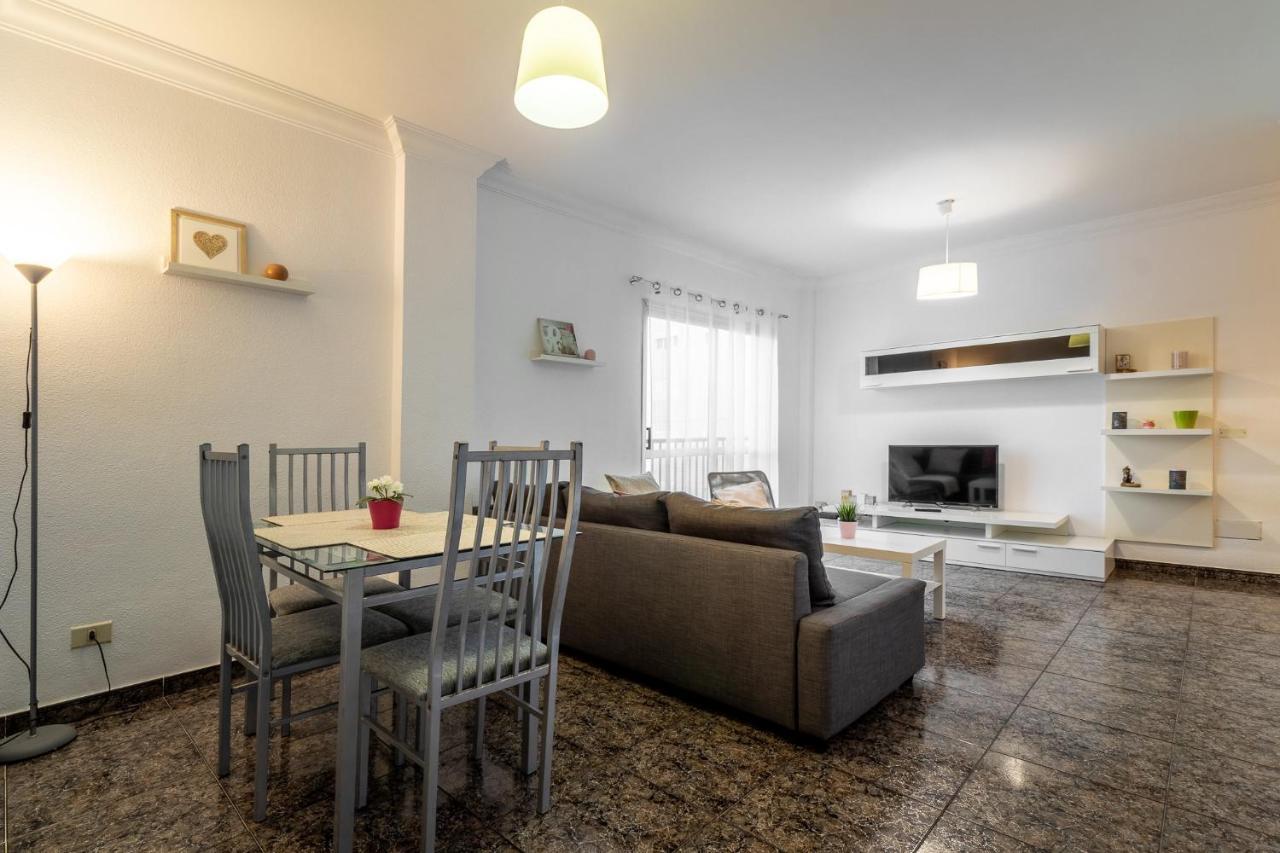 Flatguest Cicer - 3Bdr + Balcony + Beach Las Palmas de Gran Canaria Exterior photo
